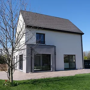 Family Cinema Villa