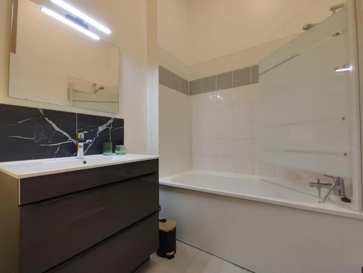 Apartment Appartement 1Ch Moderne Plein Centre Tok Tok S1 Seclin